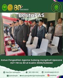 Ketua Pengadilan Agama Subang mengikuti Upacara HUT TNI ke 80 di Kodim 0606/SUBANG